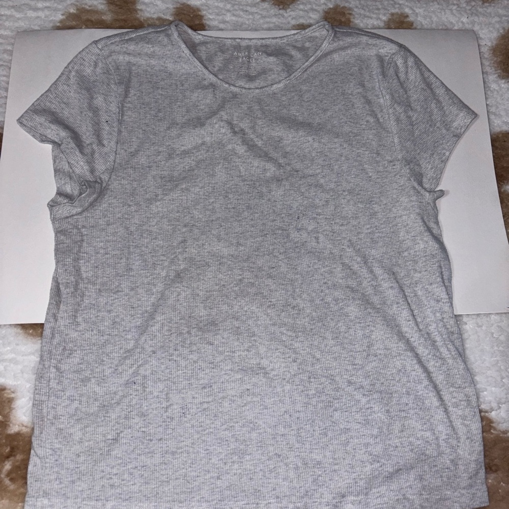 American Eagle Outfitters Heather Gray Short Sleeve Tee- Baby Tee